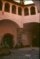 Cortile interno del Castello di Ventimiglia