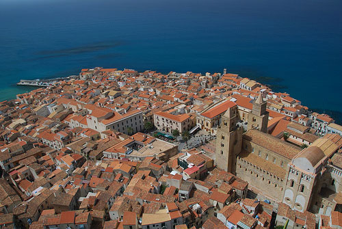 Veduta di Cefal
[click per ingrandire l'immagine]