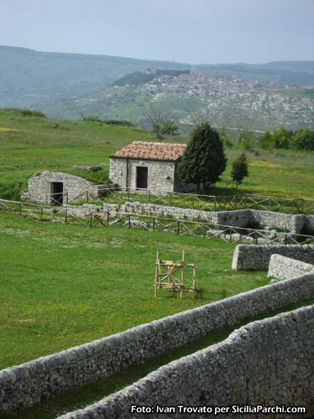 Campagna ragusana [click per ingrandire l'immagine]